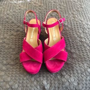 Tamaris fuchsia wedges shoes